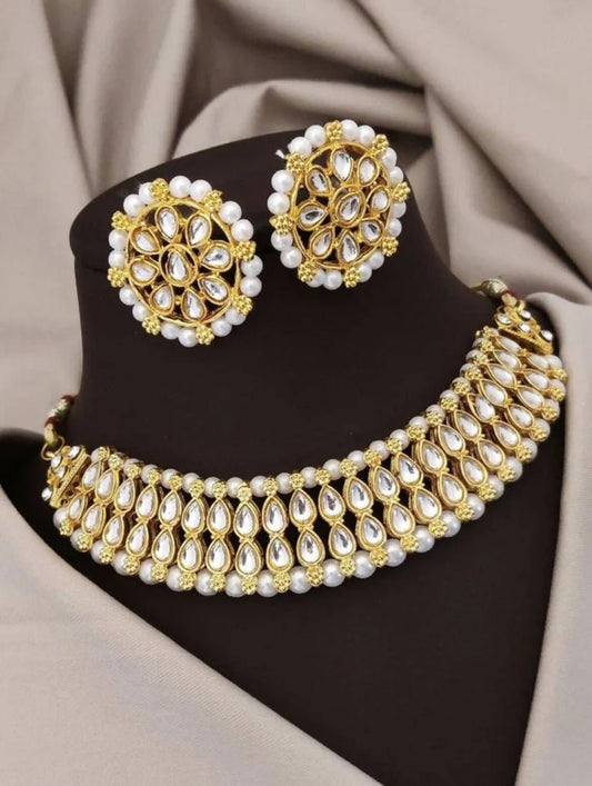 Handmade Jewellery: A Touch of Personal Elegance - Done With Love Store