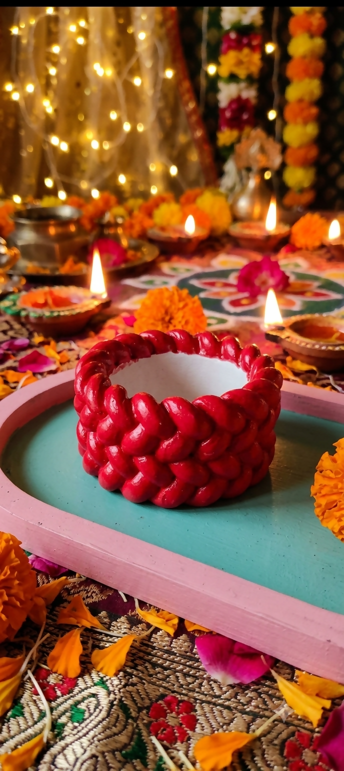 Handmade eco-friendly diyas Amanda
