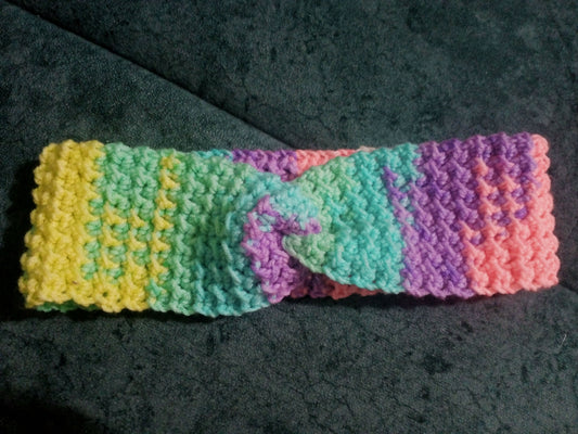 Crochet earwarmer | winter accessories | earwarmer | crochet | pastel colour earwarmer | adult size | warm and cosy |